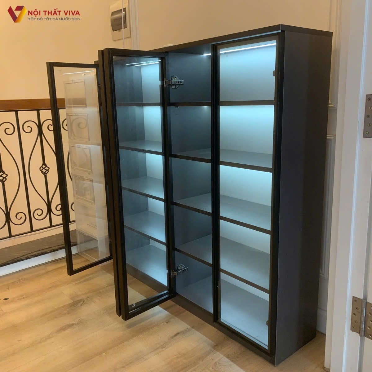 25+ mẫu tủ đựng gi&agrave;y c&aacute;nh k&iacute;nh đẹp, hiện đại cho nh&agrave; phố v&agrave; căn hộ