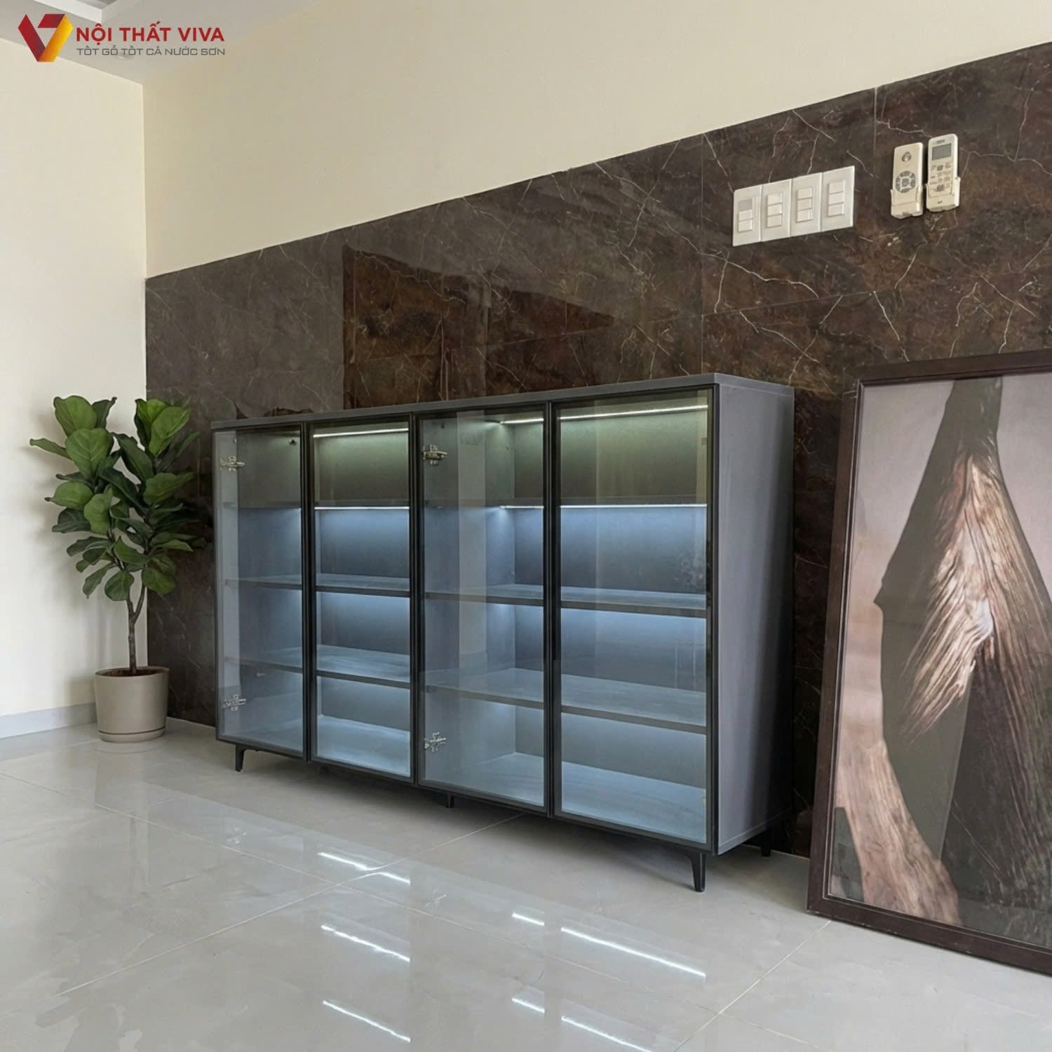 25+ mẫu tủ đựng gi&agrave;y c&aacute;nh k&iacute;nh đẹp, hiện đại cho nh&agrave; phố v&agrave; căn hộ