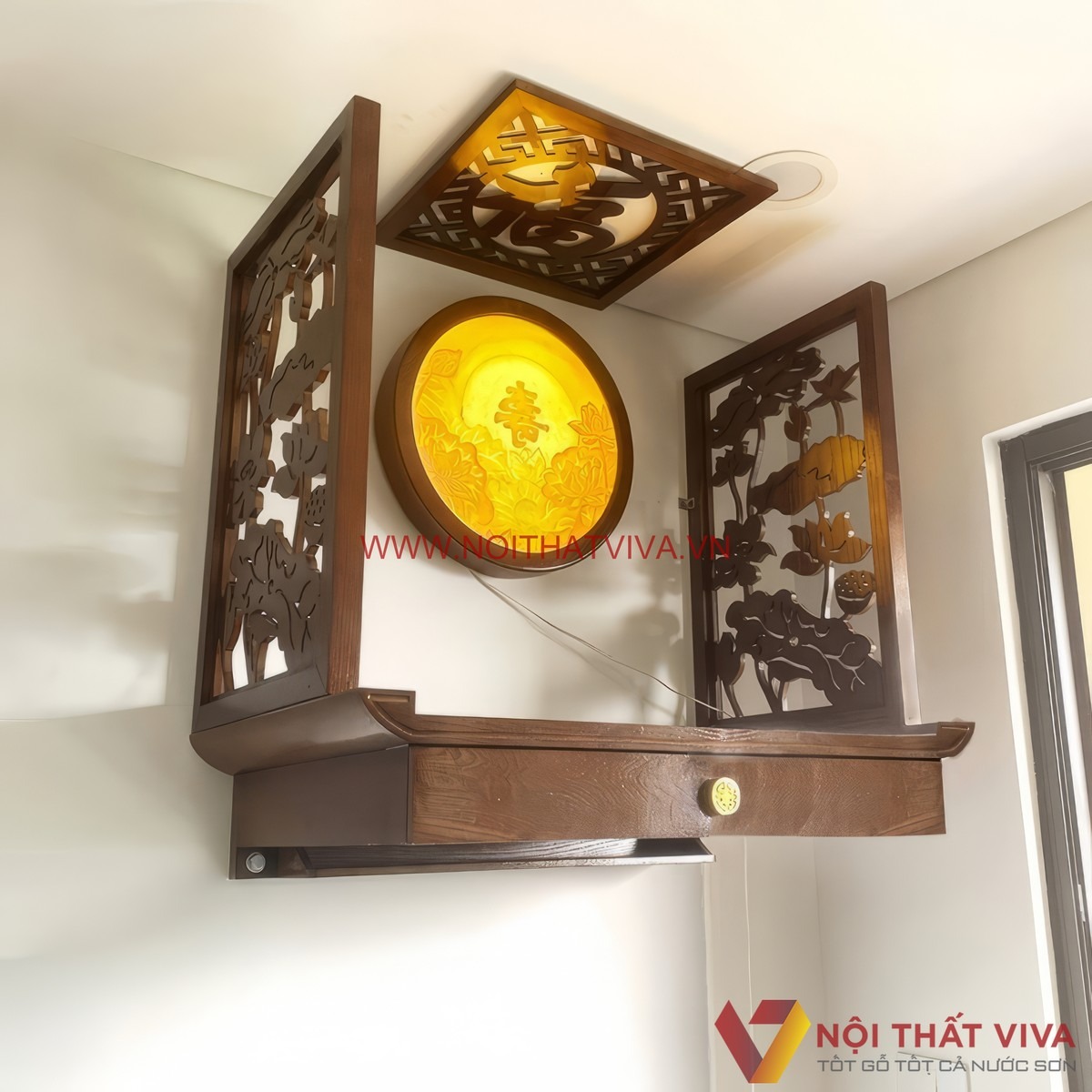 28+ Mẫu b&agrave;n thờ treo tường ph&ograve;ng kh&aacute;ch đẹp, sang trọng, chuẩn phong thủy 