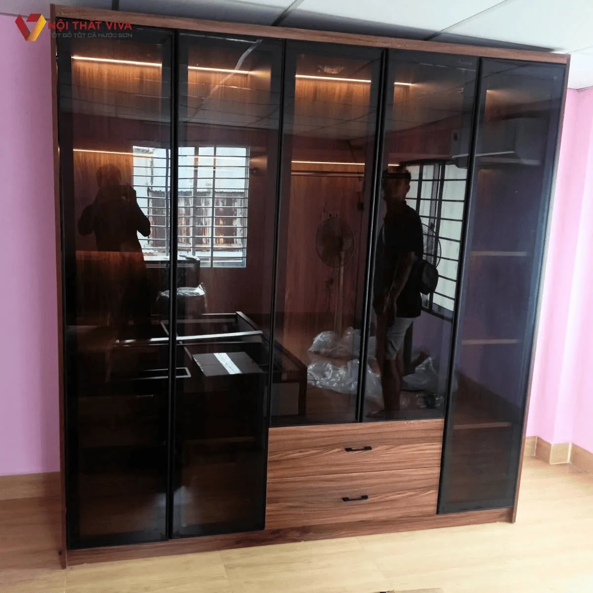 4 điều cần nắm về mẫu tủ quần áo nhôm kính xu hướng hiện nay
