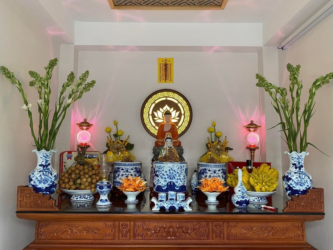 5+ mẫu trang tr&iacute; b&agrave;n thờ ng&agrave;y Tết v&agrave; những lưu &yacute; quan trọng khi sắp xếp