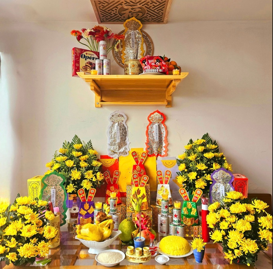 5+ mẫu trang tr&iacute; b&agrave;n thờ ng&agrave;y Tết v&agrave; những lưu &yacute; quan trọng khi sắp xếp