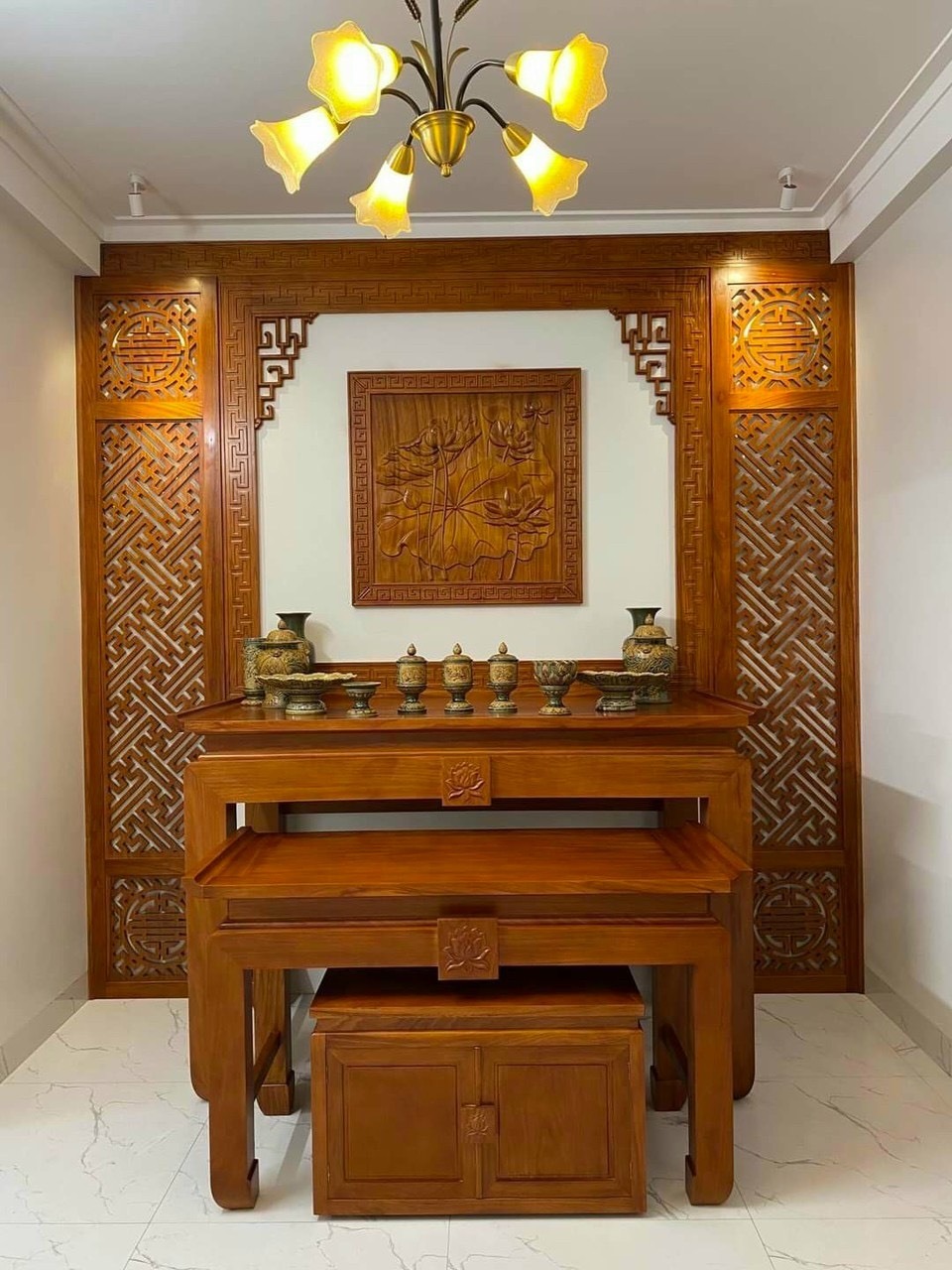 5+ mẫu trang tr&iacute; b&agrave;n thờ ng&agrave;y Tết v&agrave; những lưu &yacute; quan trọng khi sắp xếp