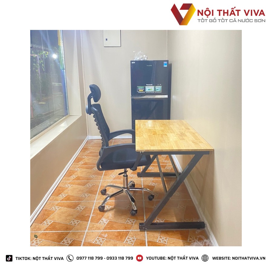 6 mẫu bàn làm việc chân sắt mặt gỗ đẹp, hiện đại đang thịnh hành nhất