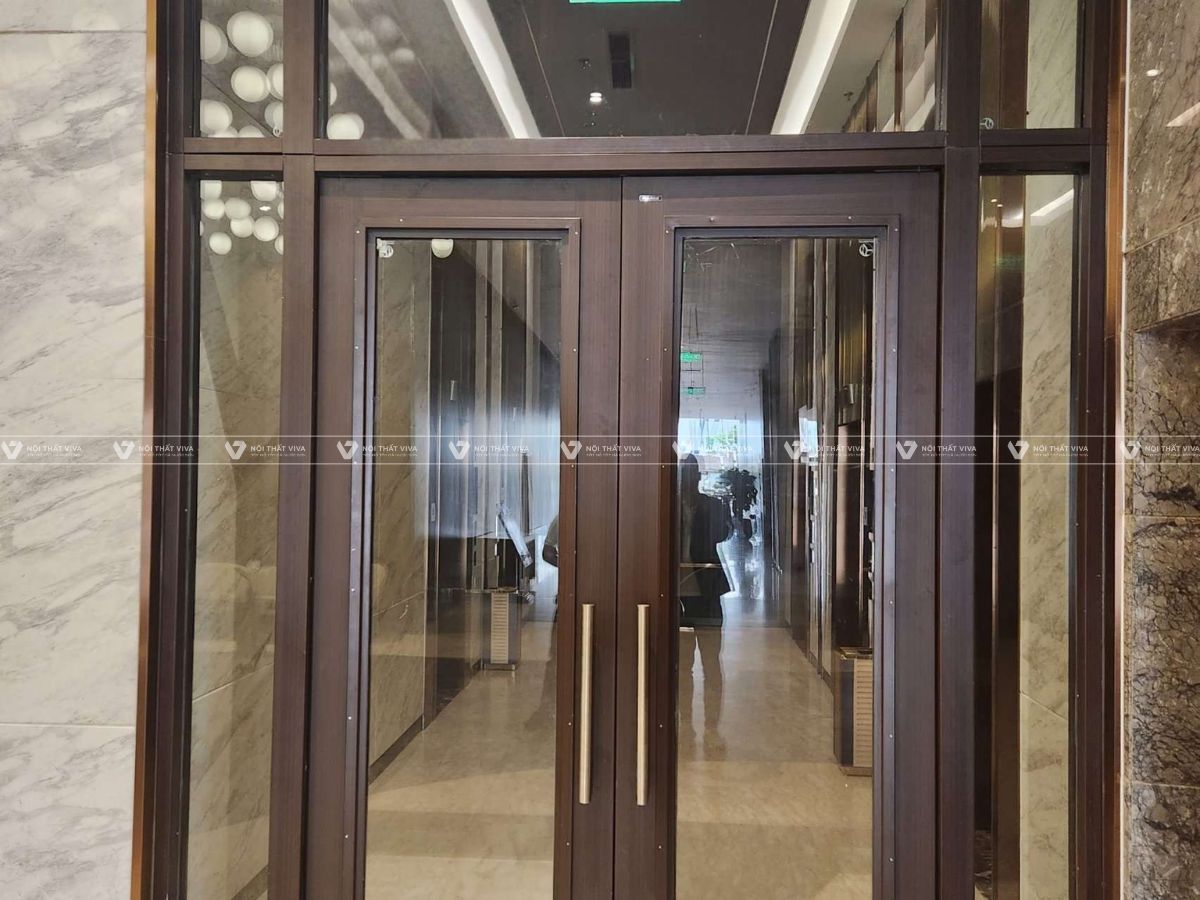 Báo giá cửa đi nhôm kính mới nhất 2025, chất lượng, thi công uy tín 