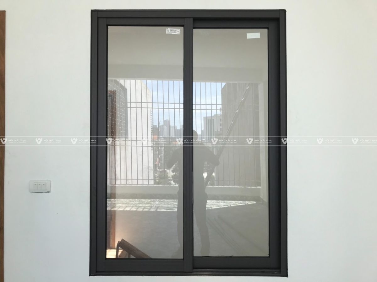 Báo giá cửa đi nhôm kính mới nhất 2025, chất lượng, thi công uy tín 