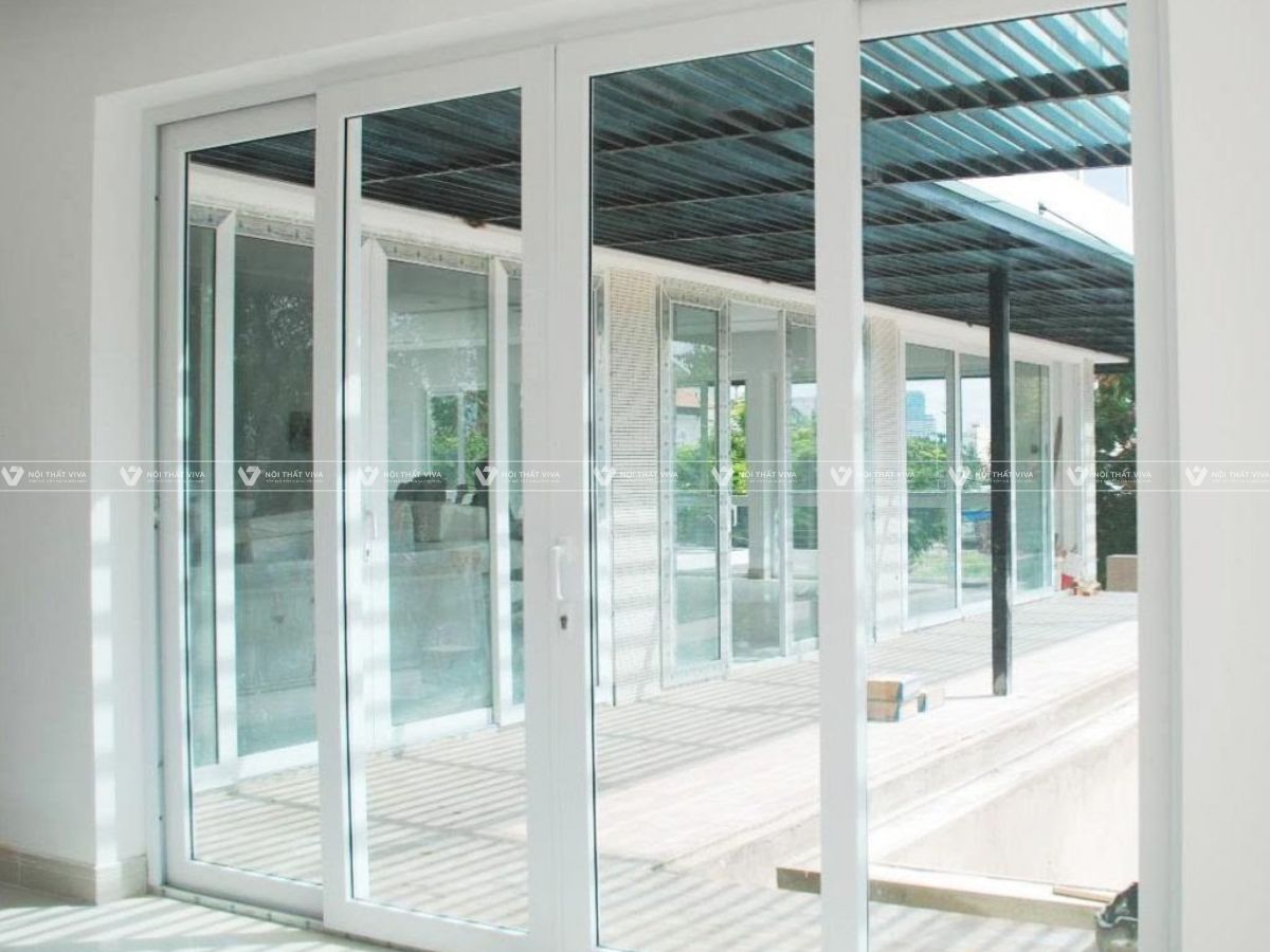 Báo giá cửa nhôm Xingfa màu trắng hiện đại, đẳng cấp & dễ phối nội thất