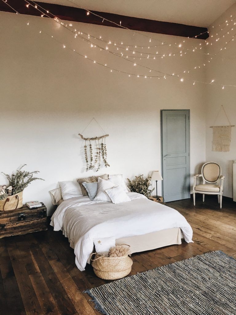 Bật mí 8 cách decor phòng ngủ chill xu hướng 2025, đẹp, rẻ, dễ làm  