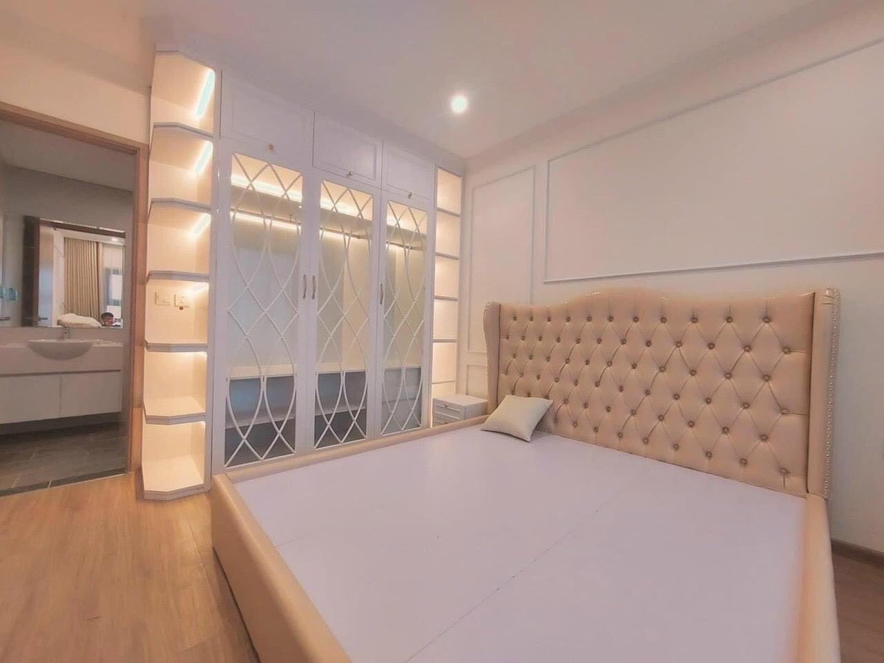 Bí quyết chọn giường ngủ bọc nỉ đẹp, bền, chuẩn phong cách hiện đại