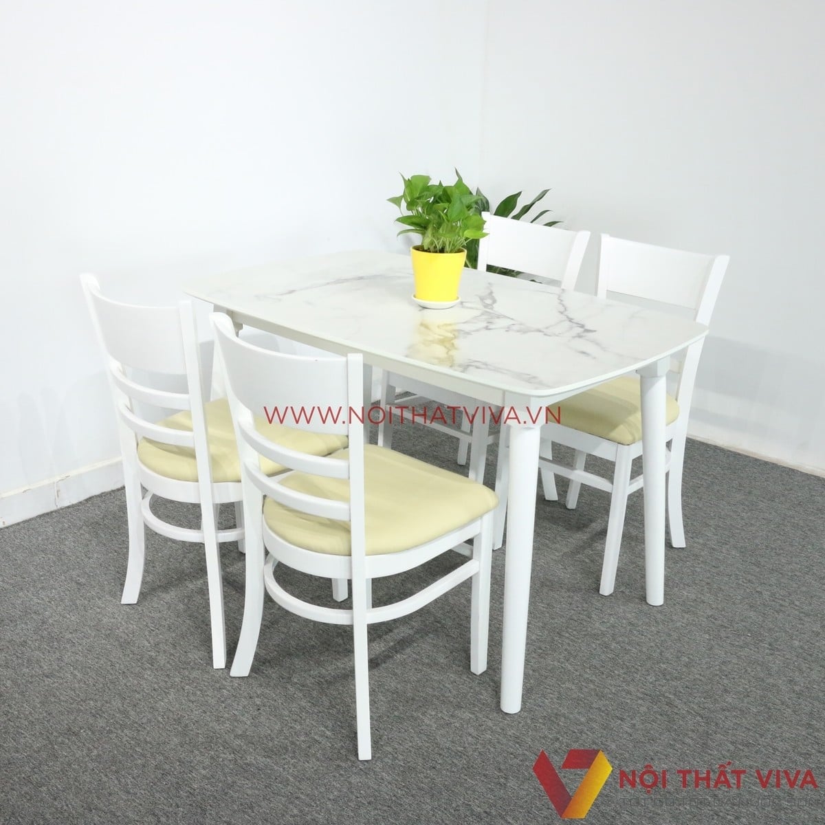 Bộ b&agrave;n ăn gỗ 4 ghế gi&aacute; rẻ - Lựa chọn ho&agrave;n hảo cho gia đ&igrave;nh &iacute;t th&agrave;nh vi&ecirc;n