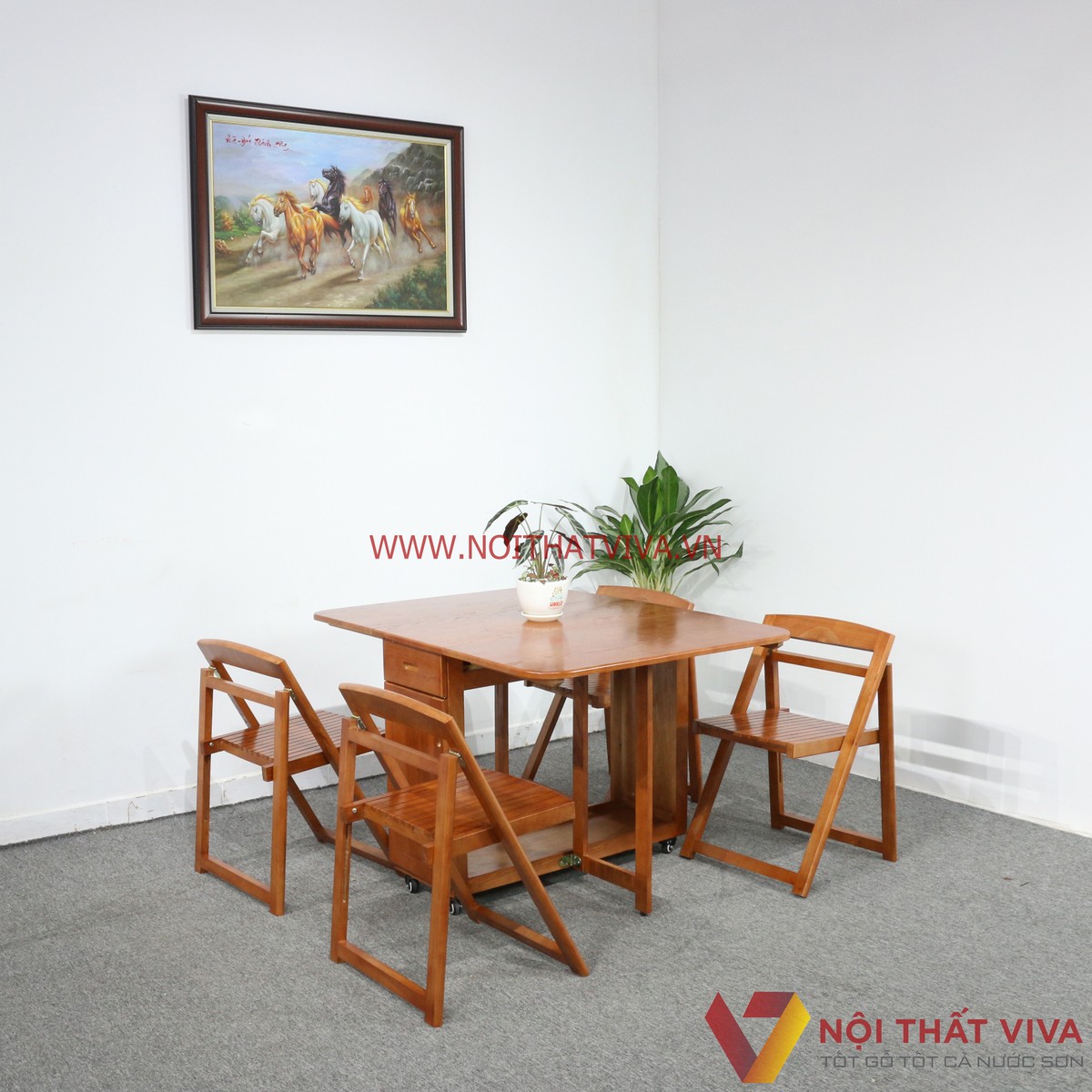 Các mẫu thiết kế bàn ăn gỗ sồi Nga 4 ghế nhỏ gọn cho căn hộ hiện đại 