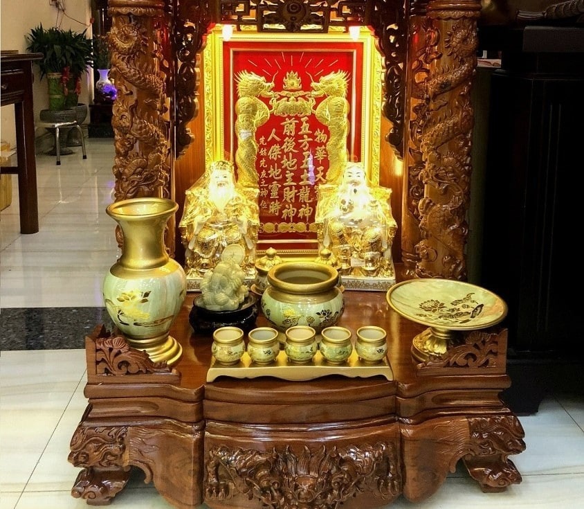 Cách để ông Thần Tài Ông Địa theo hướng chuẩn, không phạm kiêng kỵ