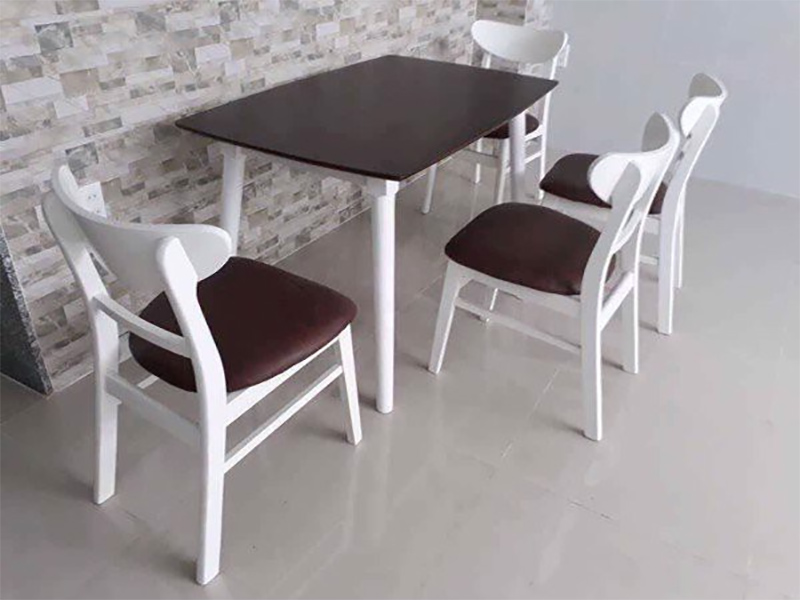 bộ bàn ăn 4 ghế màu trắng