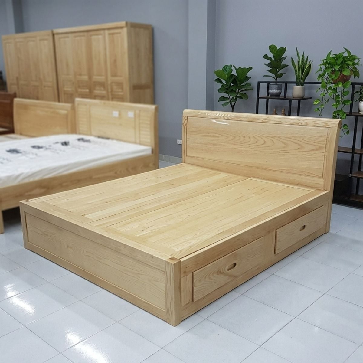 Giường ngủ gỗ sồi Nga: mẫu đẹp, giường sồi nga c&oacute; ngăn k&eacute;o v&agrave; gi&aacute; mới nhất
