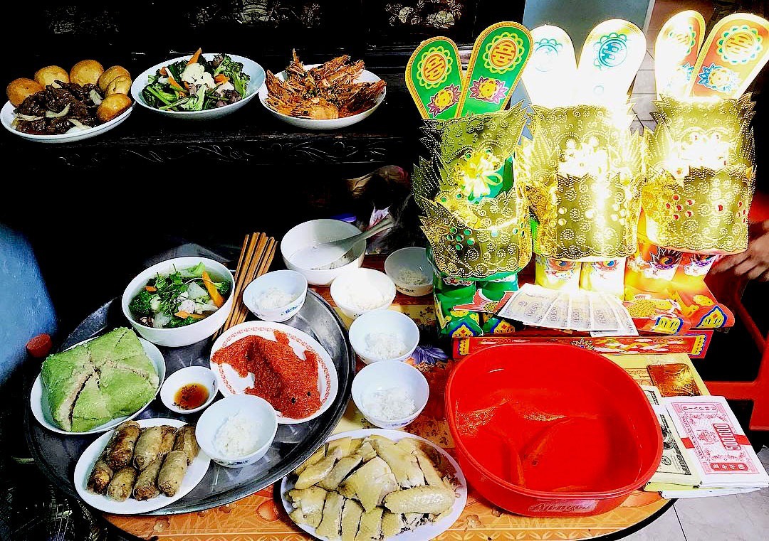 Chi tiết mâm cúng ông công ông táo đầy đủ, đúng truyền thống người Việt Chi tiết mâm cúng ông công ông táo đầy đủ, đúng truyền thống người Việt