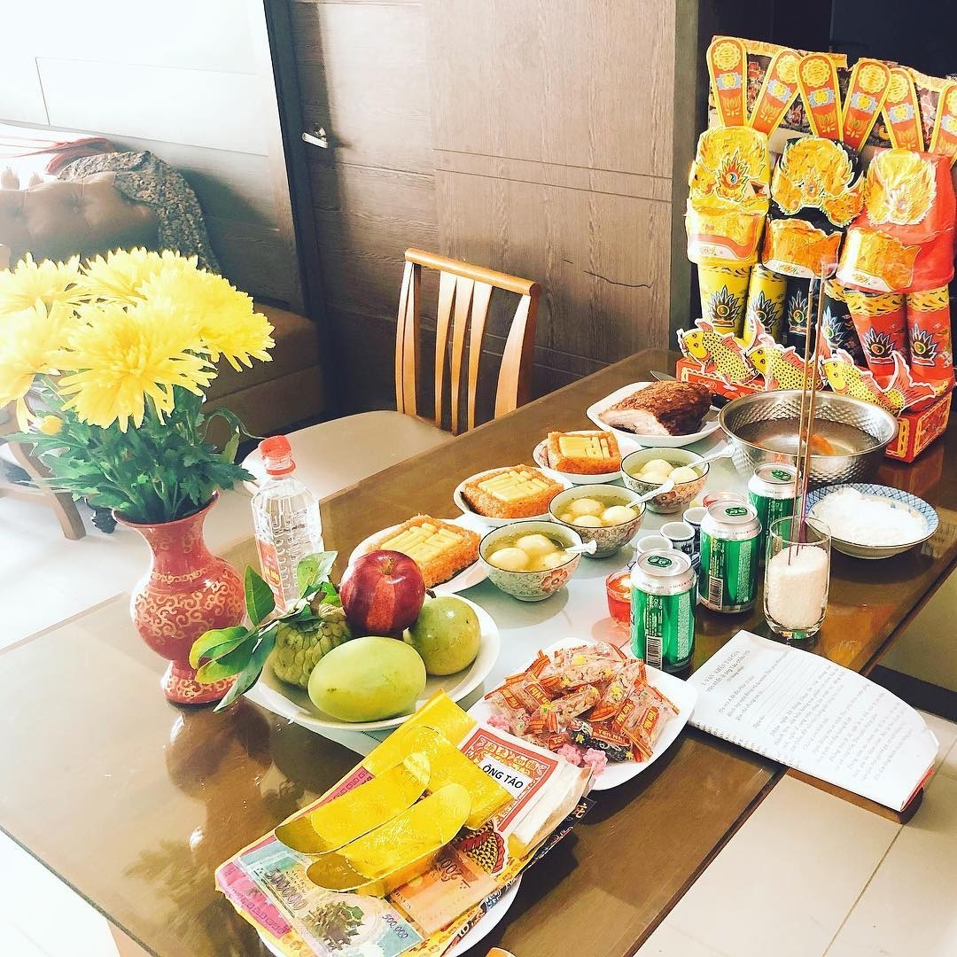 Chi tiết mâm cúng ông công ông táo đầy đủ, đúng truyền thống người Việt Chi tiết mâm cúng ông công ông táo đầy đủ, đúng truyền thống người Việt