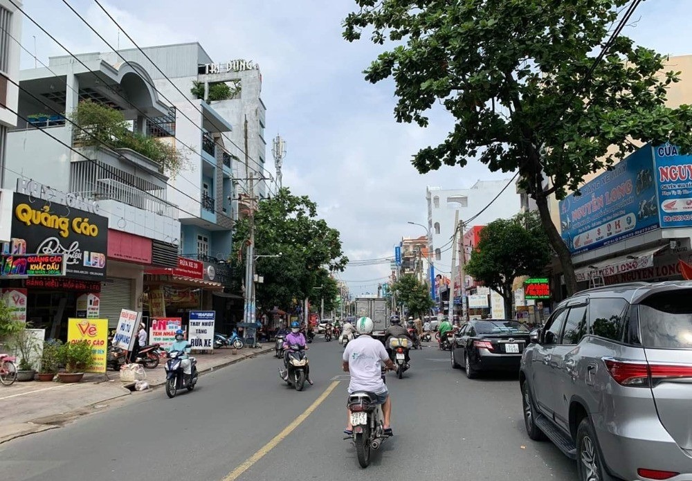 Chia sẻ cửa hàng nội thất phường Vườn Lài phù hợp, tiết kiệm tiền