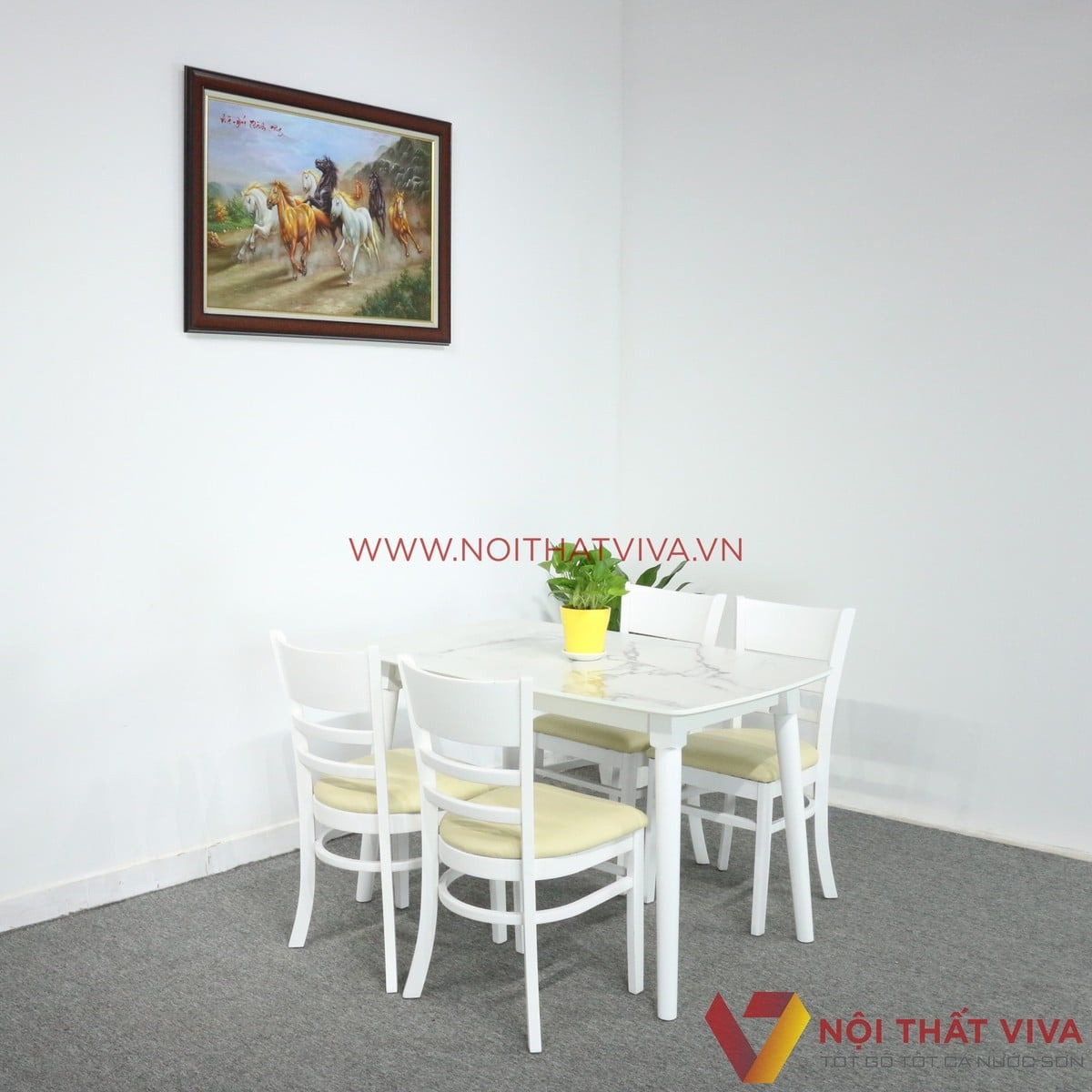 Chọn bộ b&agrave;n ăn cho ph&ograve;ng bếp nhỏ như thế n&agrave;o cho hợp l&yacute;?