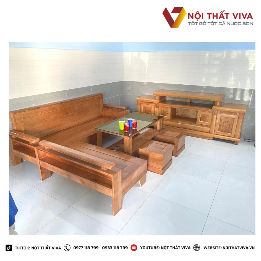 Có nên chọn kệ tivi gỗ gõ đỏ? Ưu điểm, giá bán và mẫu mới hiện nay