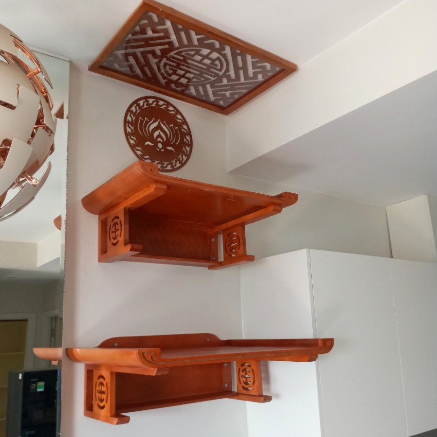 C&oacute; n&ecirc;n chọn trang thờ treo tường 2 tầng? Kinh nghiệm cần biết