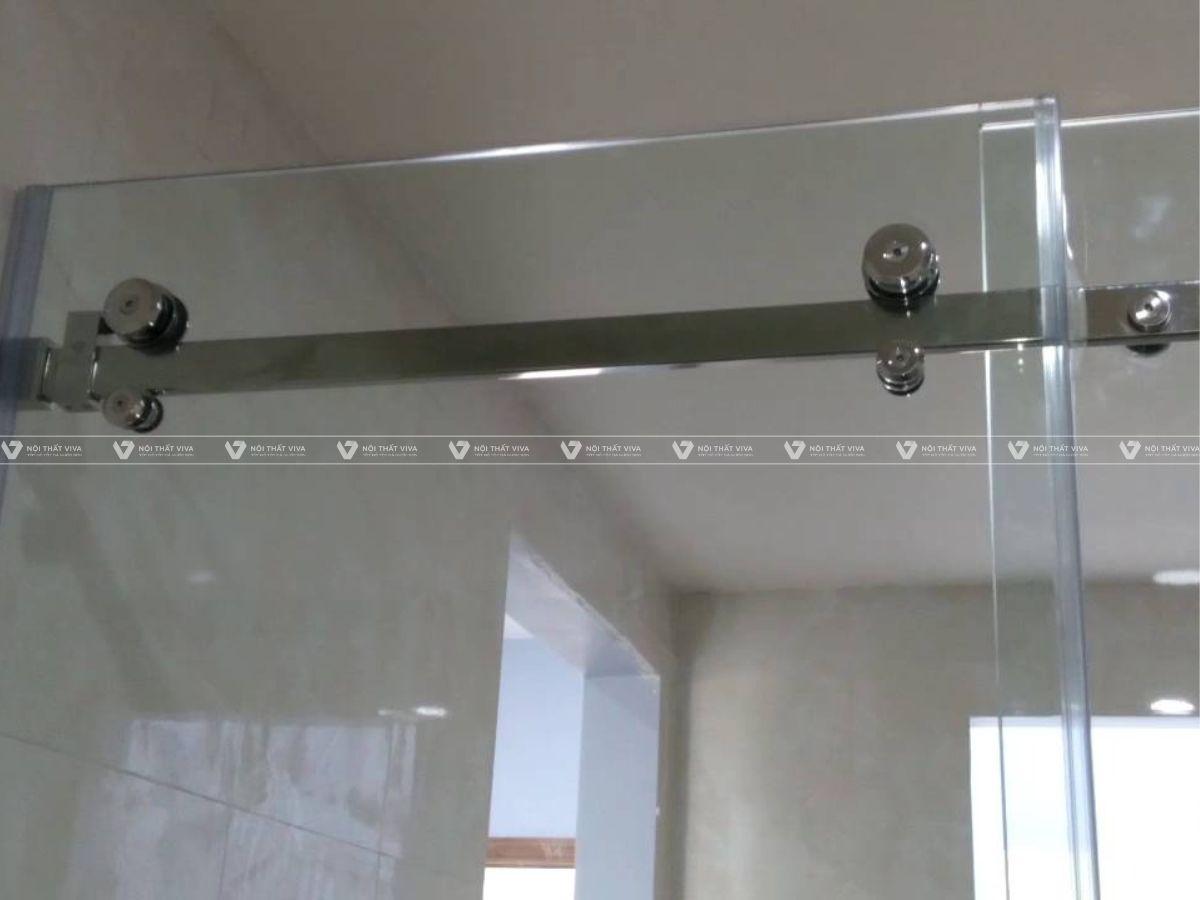 Cửa lùa 10x30 là gì? Báo giá & mẫu thiết kế đẹp nhất hiện nay 