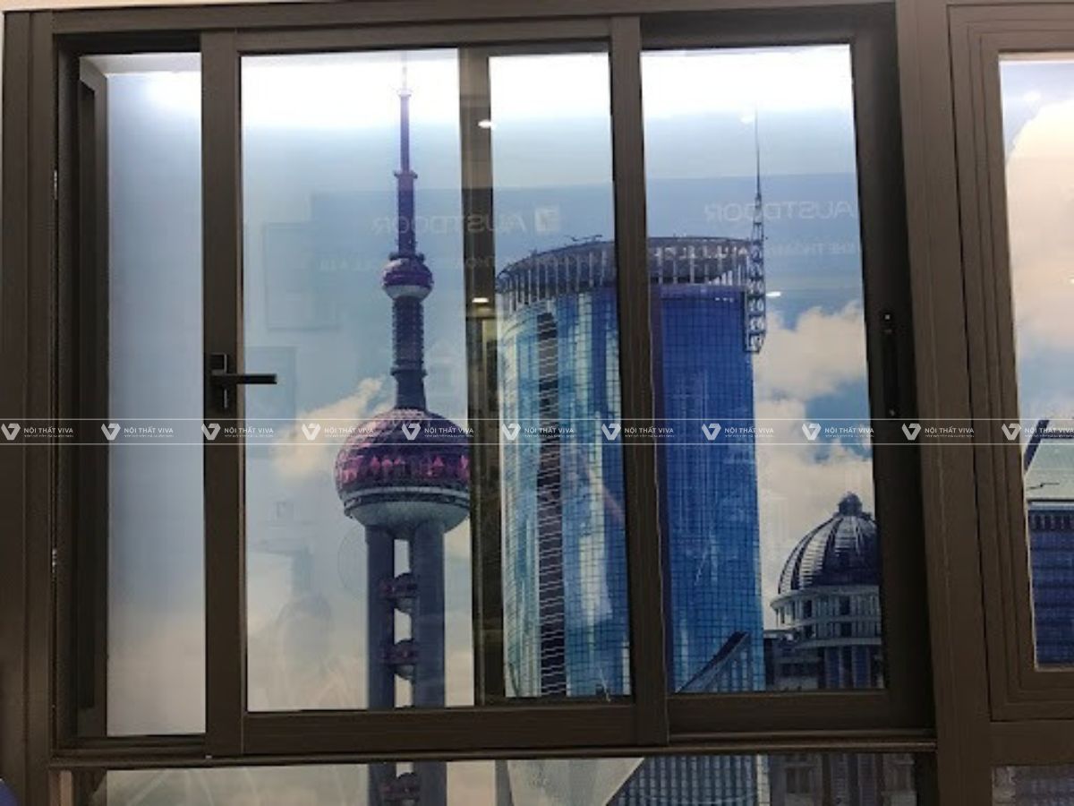 Cửa nhôm Xingfa hệ 93 có tốt không? Ưu điểm & mức giá thực tế trên thị trường Cửa nhôm Xingfa hệ 93 có tốt không? Ưu điểm & mức giá thực tế trên thị trường