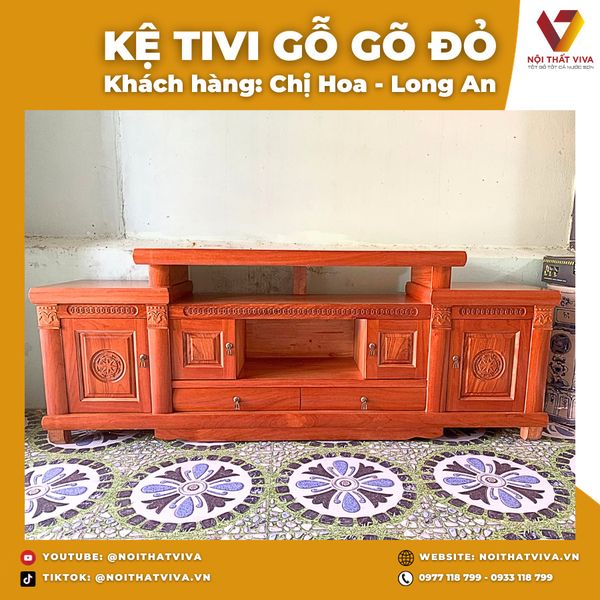 Giao Lắp Tủ Kệ Tivi Gỗ Gõ Đỏ Chị Hoa - Long An Phong Cách Sang Trọng