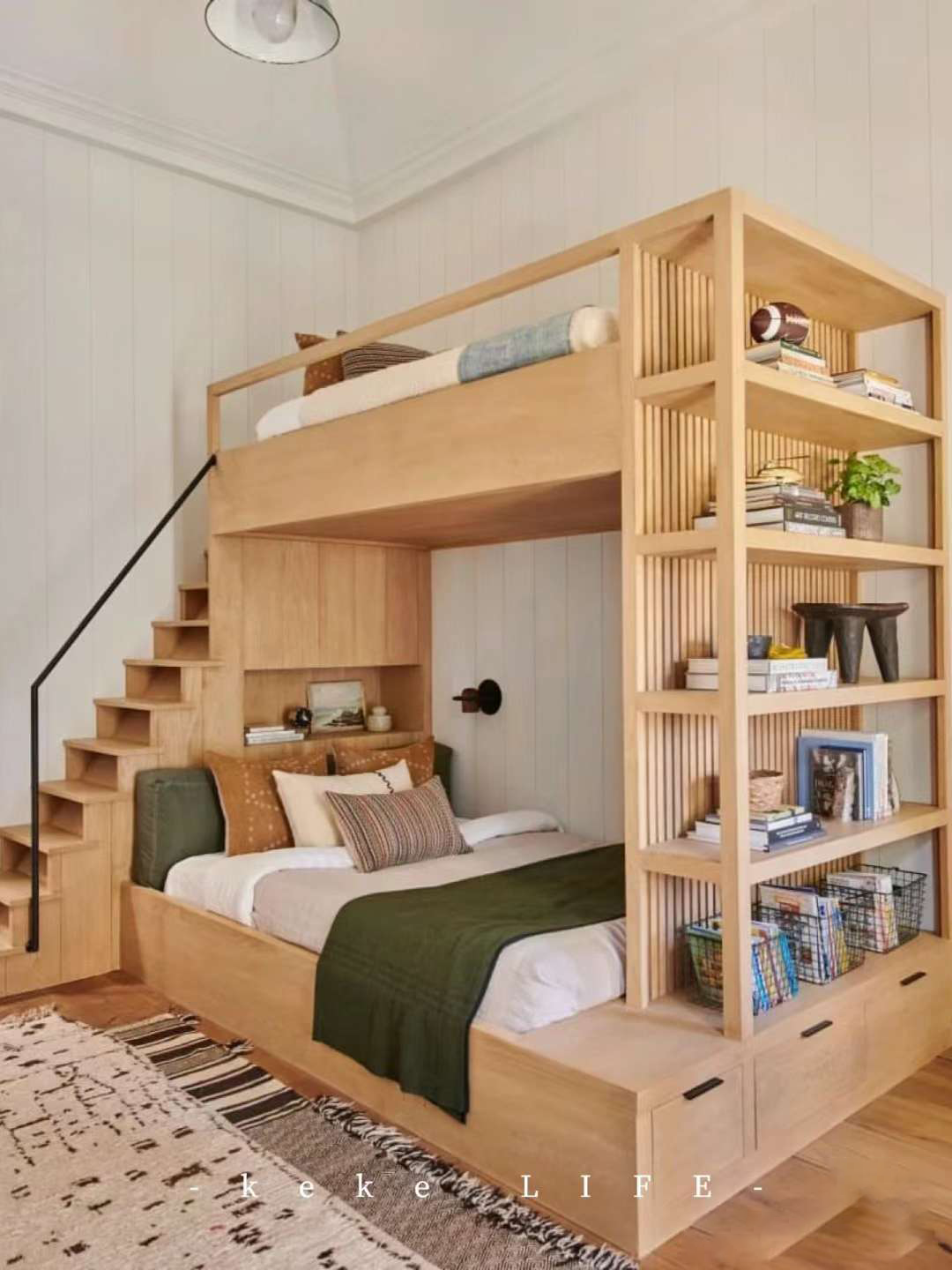 Giường tầng cho bố mẹ và con – giải pháp cho phòng ngủ diện tích nhỏ