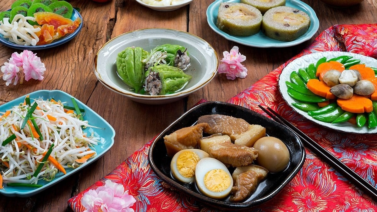 M&acirc;m c&uacute;ng giao thừa trong nh&agrave; kh&aacute;c g&igrave; ngo&agrave;i trời? C&aacute;ch c&uacute;ng đ&uacute;ng truyền thống