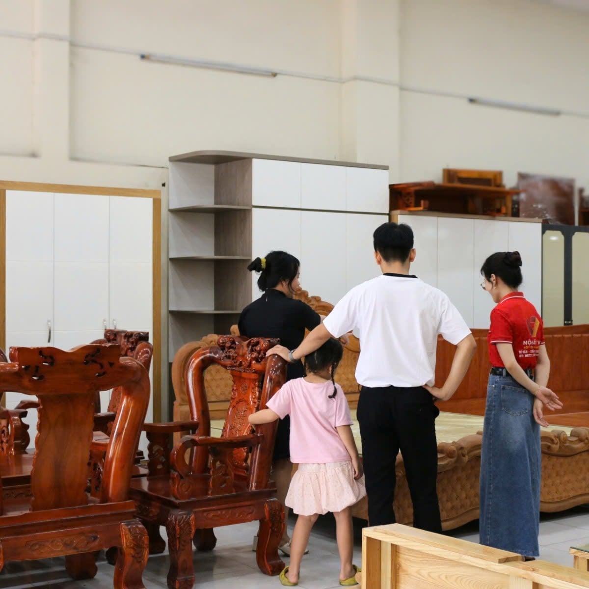 Mua tủ quần &aacute;o gi&aacute; rẻ TP.HCM ở đ&acirc;u uy t&iacute;n, chất lượng tốt nhất 2026