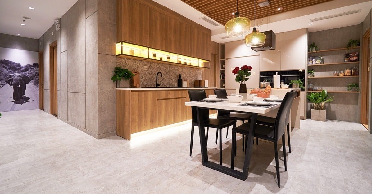 Nên chọn tủ bếp Laminate hay Acrylic? So sánh chi tiết & loại nào giá rẻ hơn Nên chọn tủ bếp Laminate hay Acrylic? So sánh chi tiết & loại nào giá rẻ hơn