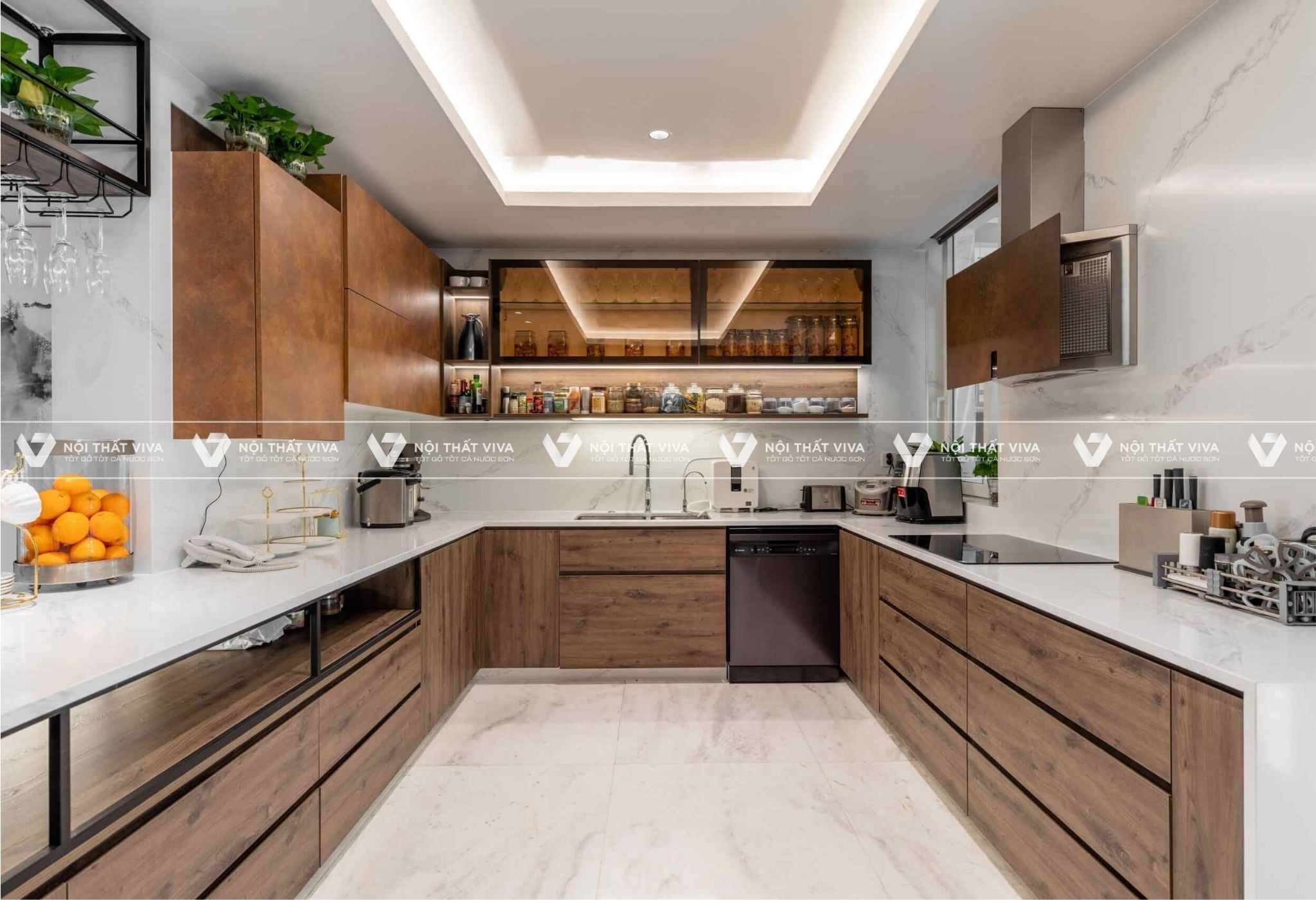 Nên chọn tủ bếp Laminate hay Acrylic? So sánh chi tiết & loại nào giá rẻ hơn Nên chọn tủ bếp Laminate hay Acrylic? So sánh chi tiết & loại nào giá rẻ hơn