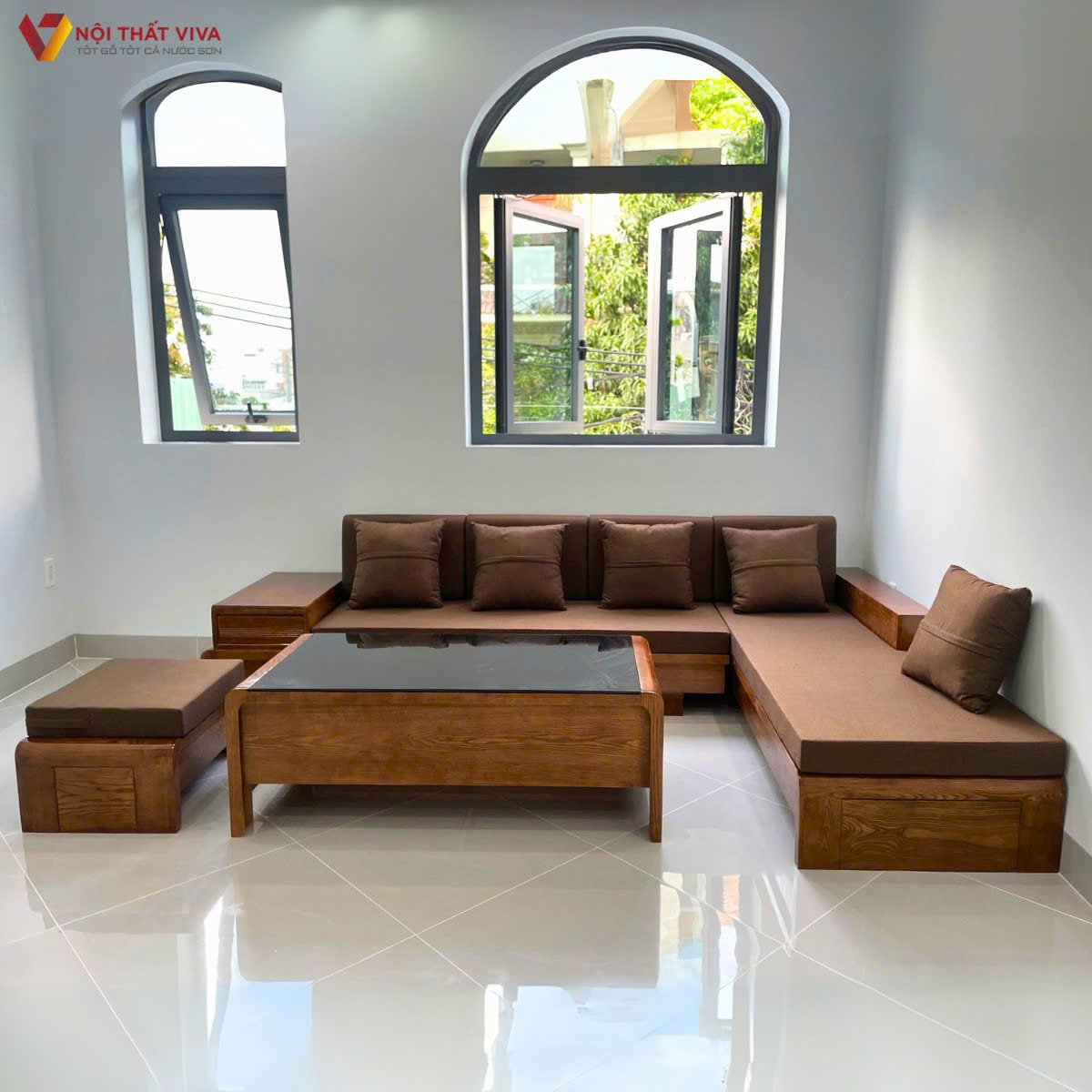 Ph&ograve;ng kh&aacute;ch n&ecirc;n chọn ghế sofa gỗ sồi kiểu n&agrave;o? Gợi &yacute; 45+ mẫu đẹp