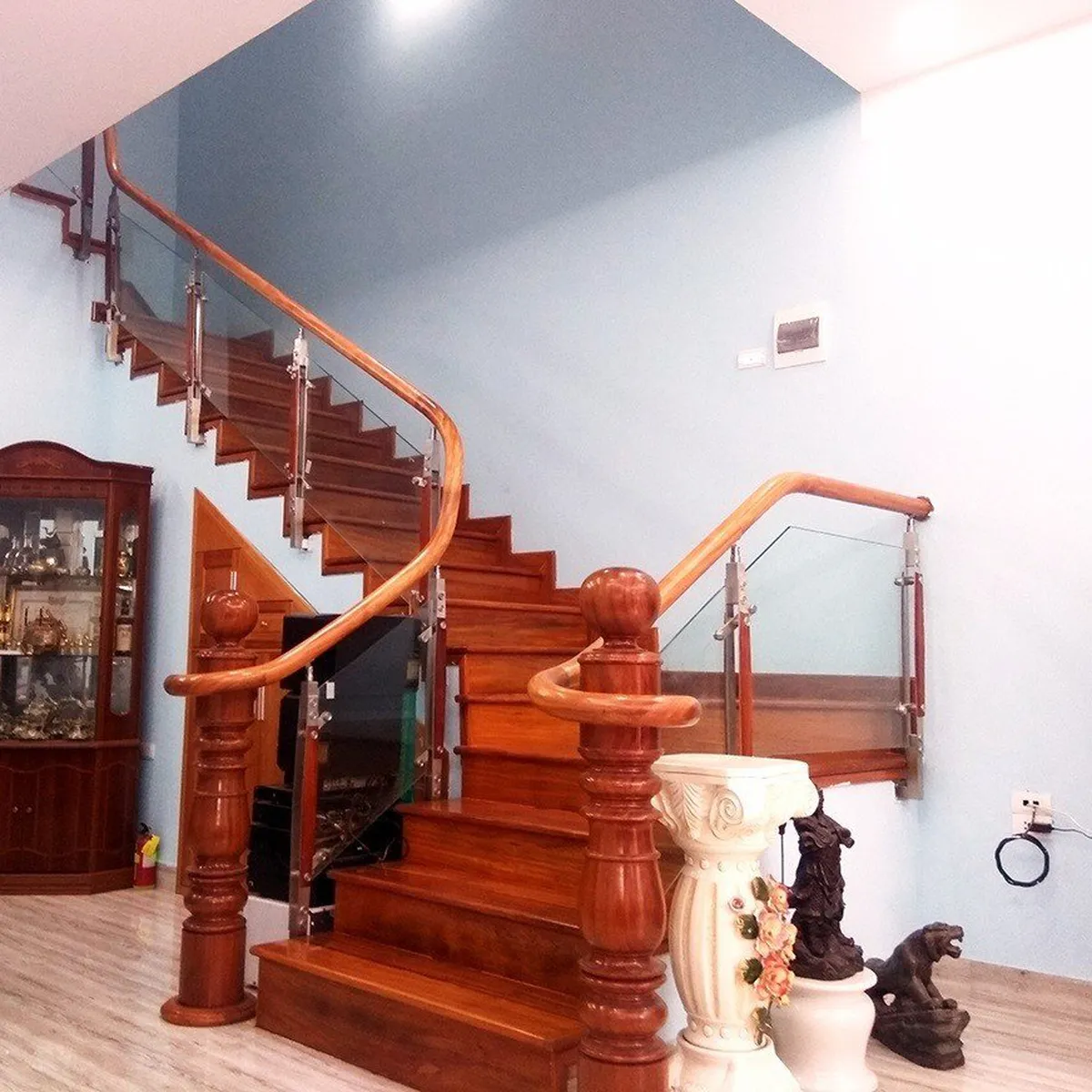 Tay Vịn Cầu Thang Gỗ Tay Vịn Cầu Thang Gỗ