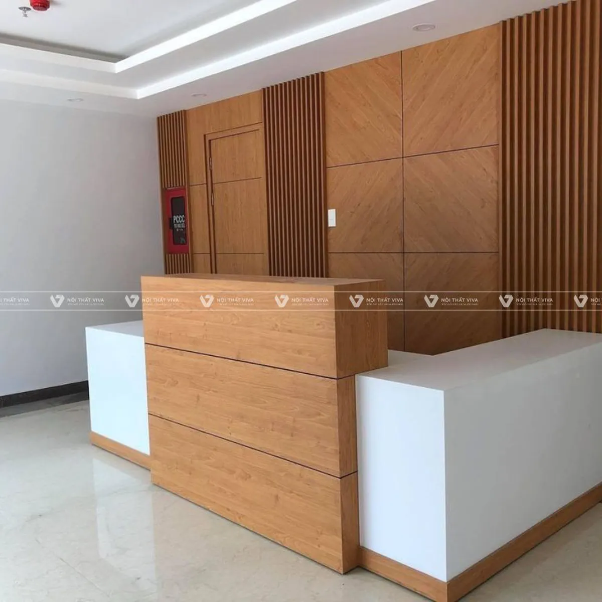 Gợi ý 10+ mẫu quầy lễ tân gỗ tự nhiên ấn tượng cho không gian đón khách Gợi ý 10+ mẫu quầy lễ tân gỗ tự nhiên ấn tượng cho không gian đón khách