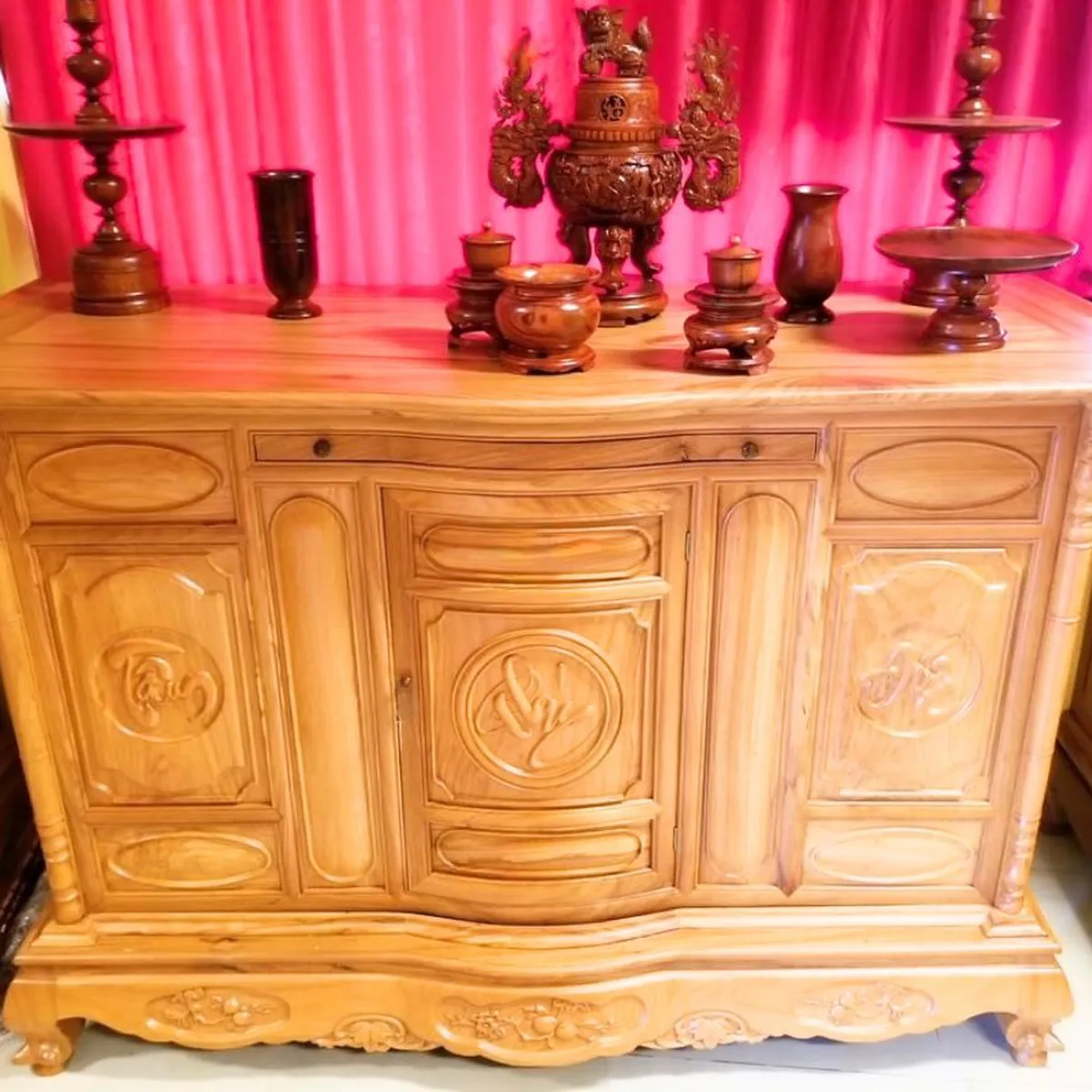 Bàn Thờ Gỗ Bàn Thờ Gỗ