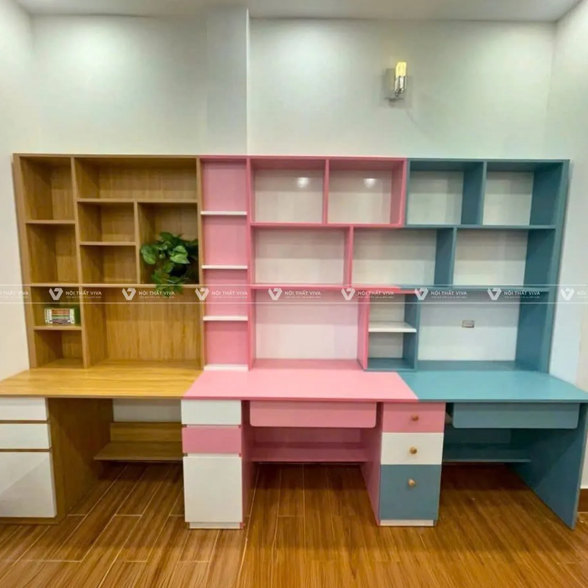 15+ Mẫu bàn học màu hồng siêu đáng yêu cho bé gái đang thịnh hành 15+ Mẫu bàn học màu hồng siêu đáng yêu cho bé gái đang thịnh hành