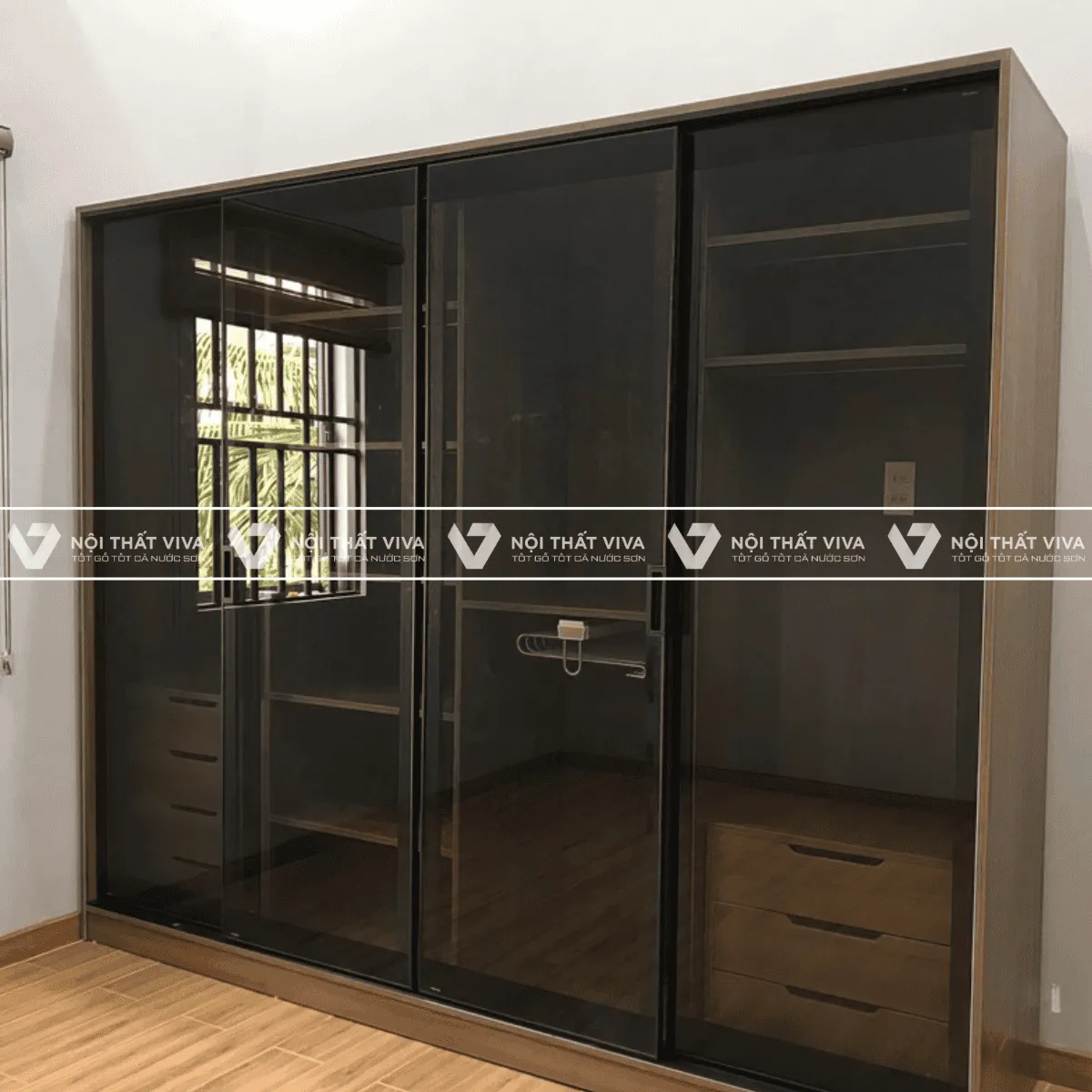 Tủ cánh kính: Ưu điểm và những ứng dụng phổ biến vào không gian nội thất   Tủ cánh kính: Ưu điểm và những ứng dụng phổ biến vào không gian nội thất