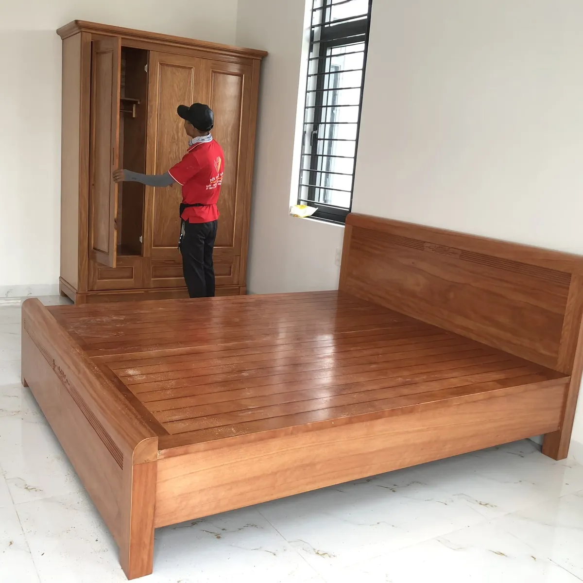Kiến tạo không gian cổ điển - hiện đại với tủ quần áo đẹp gỗ tự nhiên  Kiến tạo không gian cổ điển - hiện đại với tủ quần áo đẹp gỗ tự nhiên