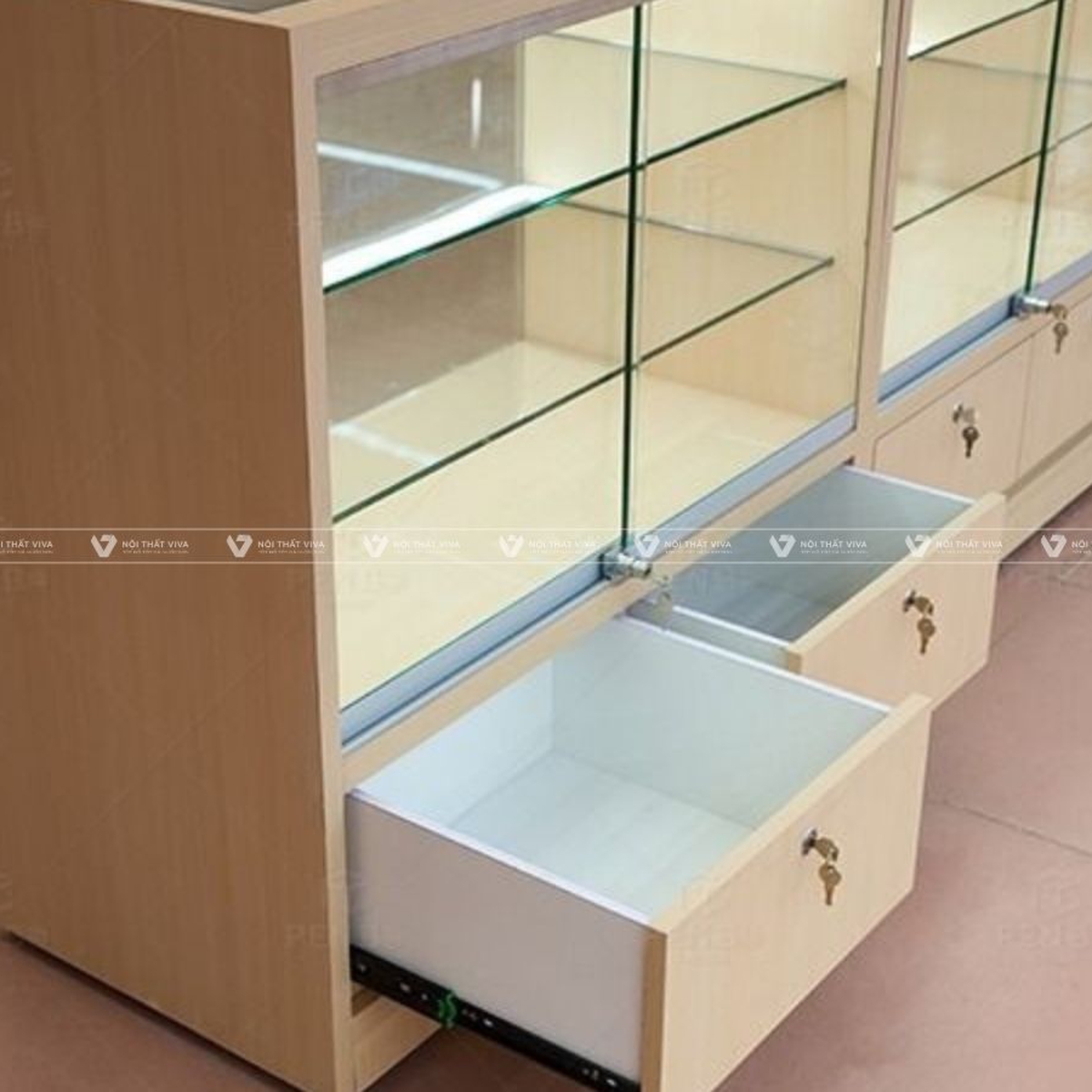 250+ Tủ Kính Trưng Bày Đẹp, Giá Rẻ, Thi Công Trọn Gói TP.HCM (05/2026)