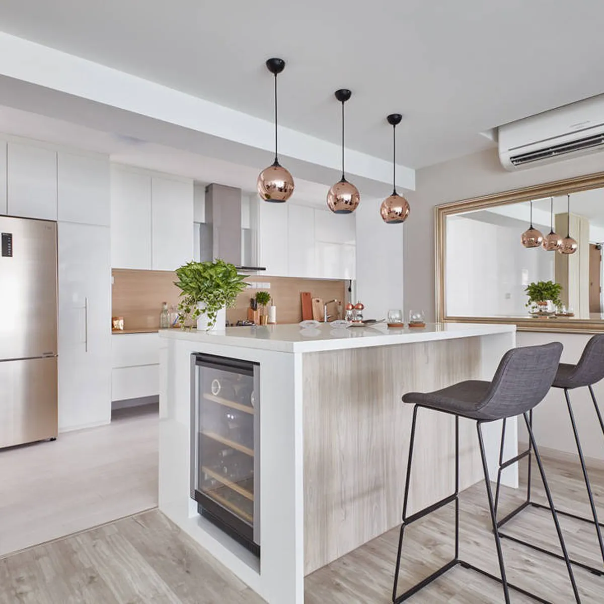 5 Lý Do Hấp Dẫn Nên Đầu Tư Thiết Kế, Thi Công Quầy Bar Kết Hợp Tủ Rượu 5 Lý Do Hấp Dẫn Nên Đầu Tư Thiết Kế, Thi Công Quầy Bar Kết Hợp Tủ Rượu