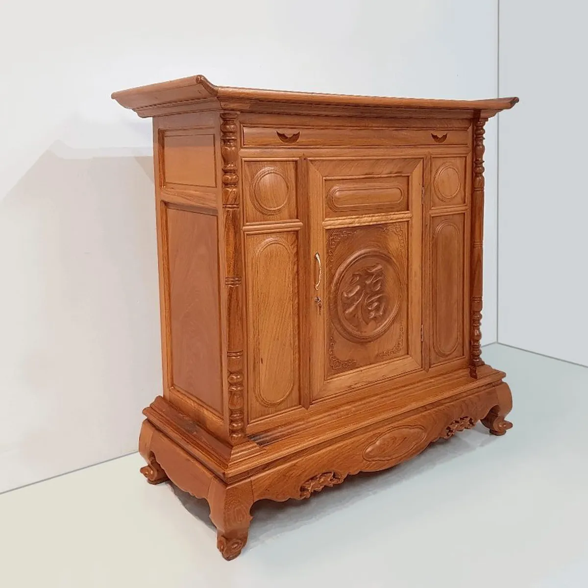 5 Mẫu Tủ Bàn Thờ Đẹp Sang Trọng, Cao Cấp, Đa Dạng Phong Cách Bài Trí 5 Mẫu Tủ Bàn Thờ Đẹp Sang Trọng, Cao Cấp, Đa Dạng Phong Cách Bài Trí