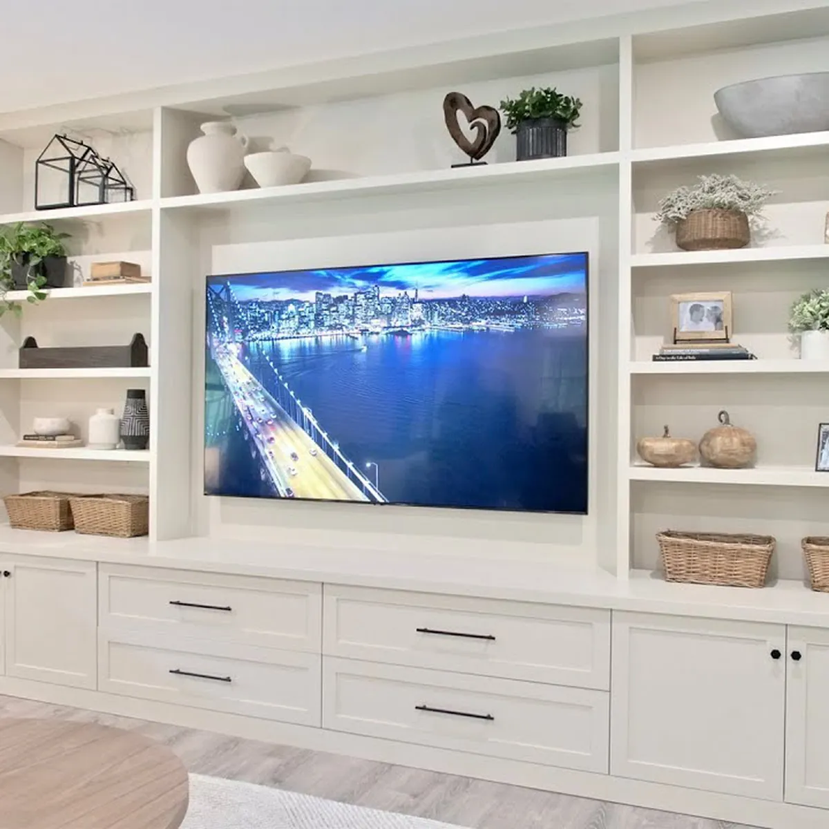 5 Ý Tưởng Lắp Đặt Kệ Tivi Âm Tường Đẹp Độc Đáo, Chi Phí Rẻ, Tiết Kiệm 5 Ý Tưởng Lắp Đặt Kệ Tivi Âm Tường Đẹp Độc Đáo, Chi Phí Rẻ, Tiết Kiệm