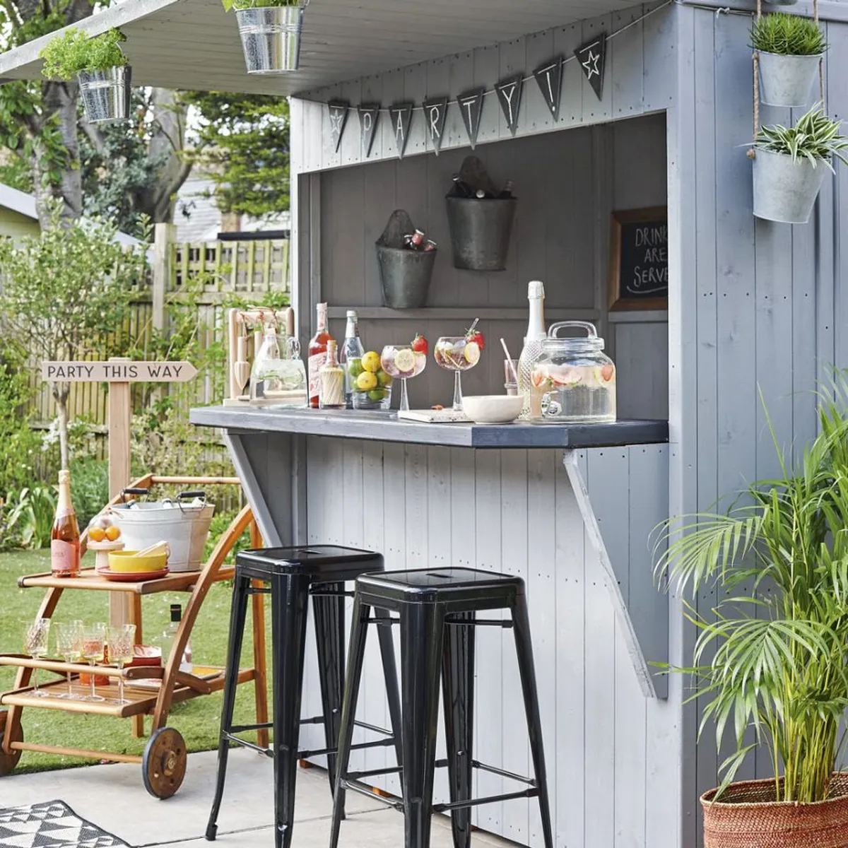 7 Mẫu Tủ Rượu Quầy Bar Đẹp Xuất Sắc, Giá Rẻ Tận Xưởng, Dễ Thi Công 7 Mẫu Tủ Rượu Quầy Bar Đẹp Xuất Sắc, Giá Rẻ Tận Xưởng, Dễ Thi Công