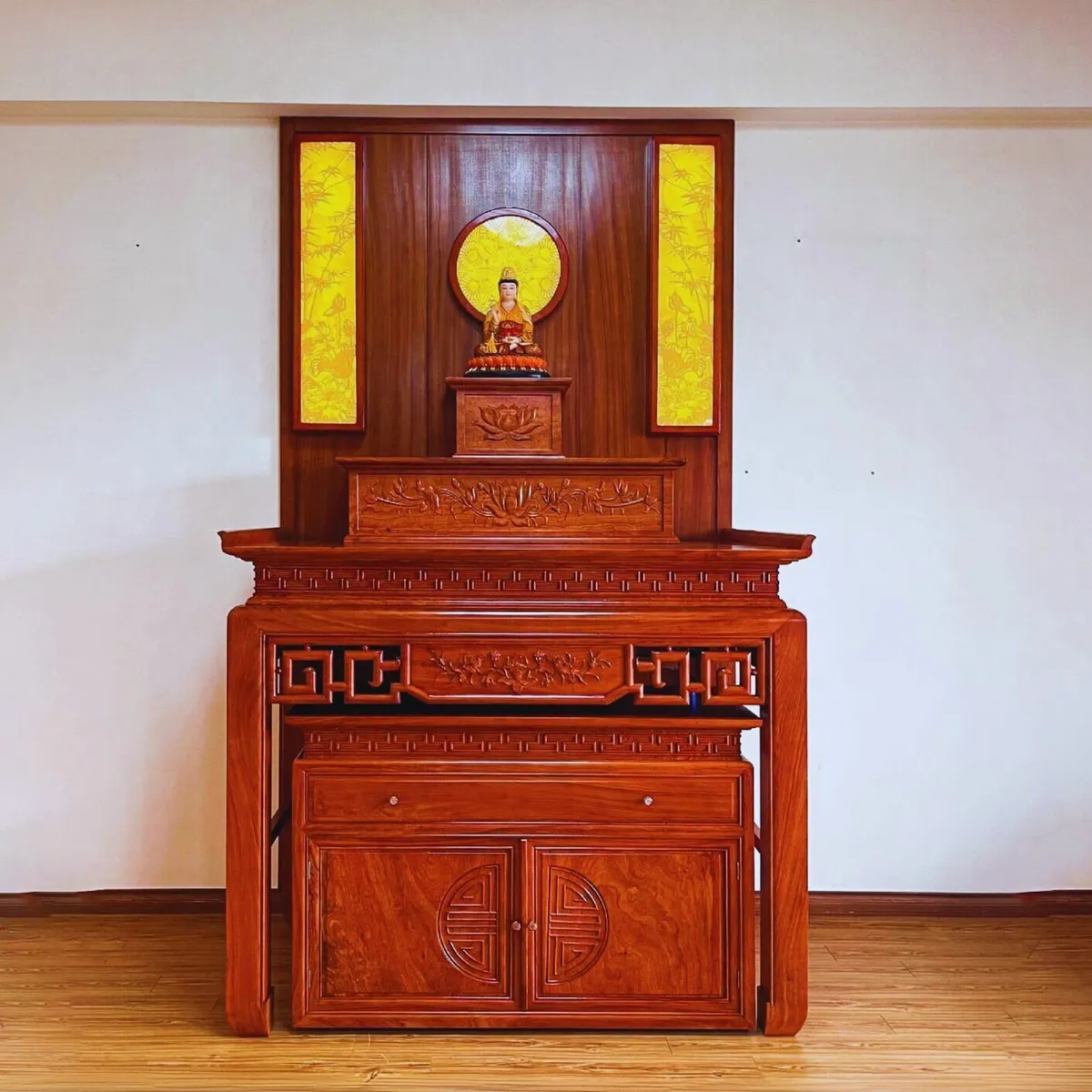 9+ Bàn Thờ Hiện Đại Cho Chung Cư Vừa Đẹp Vừa Bền, Dẫn Đầu Xu Hướng 9+ Bàn Thờ Hiện Đại Cho Chung Cư Vừa Đẹp Vừa Bền, Dẫn Đầu Xu Hướng