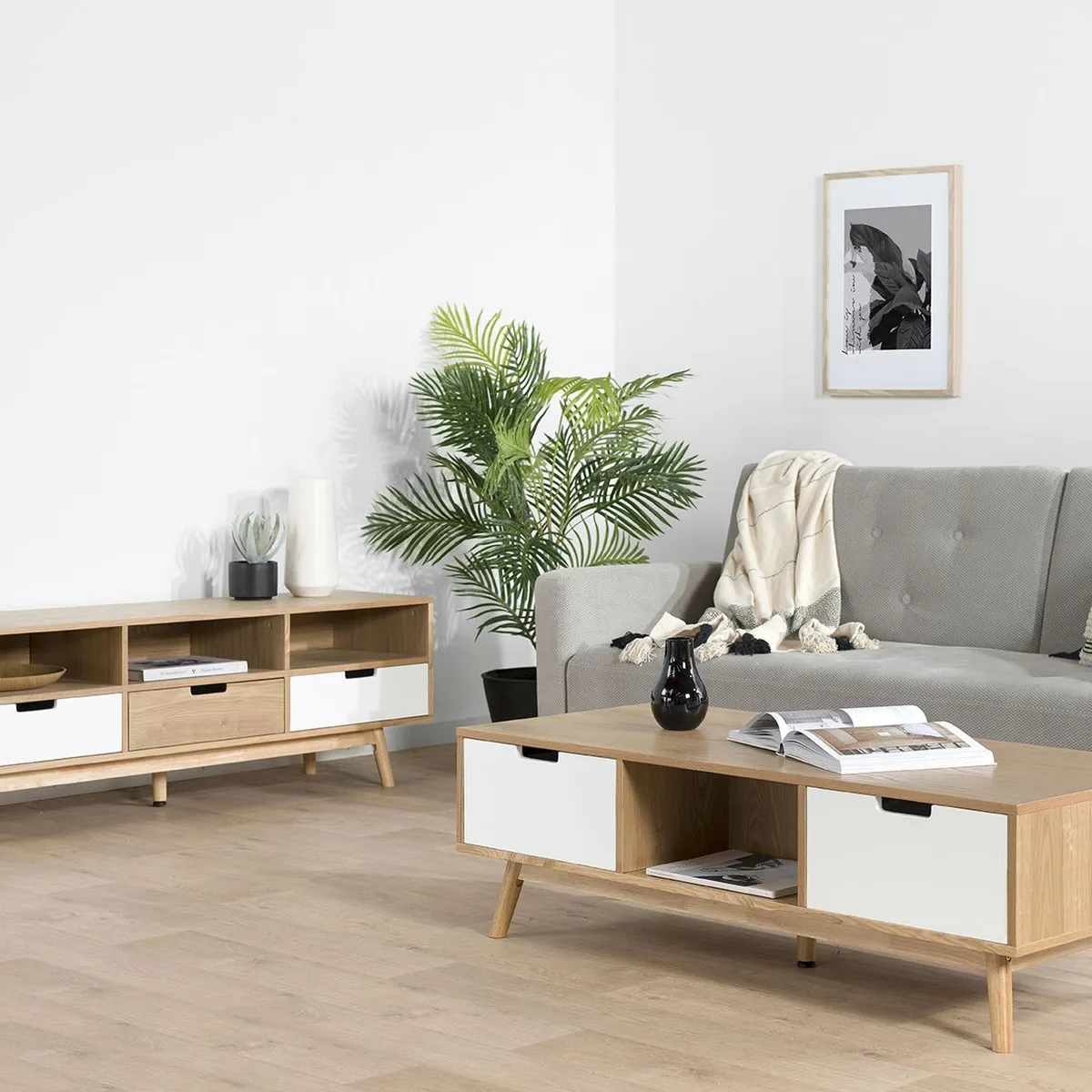 Bàn Cho Ghế Sofa: Xu Hướng Thiết Kế, Kích Thước, Báo Giá Chuẩn Nhất Bàn Cho Ghế Sofa: Xu Hướng Thiết Kế, Kích Thước, Báo Giá Chuẩn Nhất