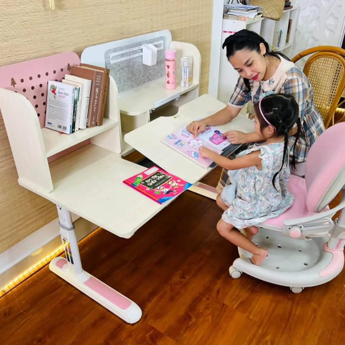 Bàn Học Thông Minh Bàn Học Thông Minh