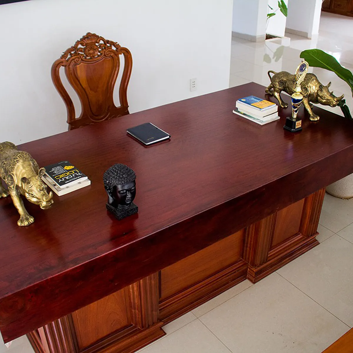 Đánh Giá Chi Tiết Các Mẫu Bàn Làm Việc Văn Phòng Tphcm Chuẩn Nhất Đánh Giá Chi Tiết Các Mẫu Bàn Làm Việc Văn Phòng Tphcm Chuẩn Nhất