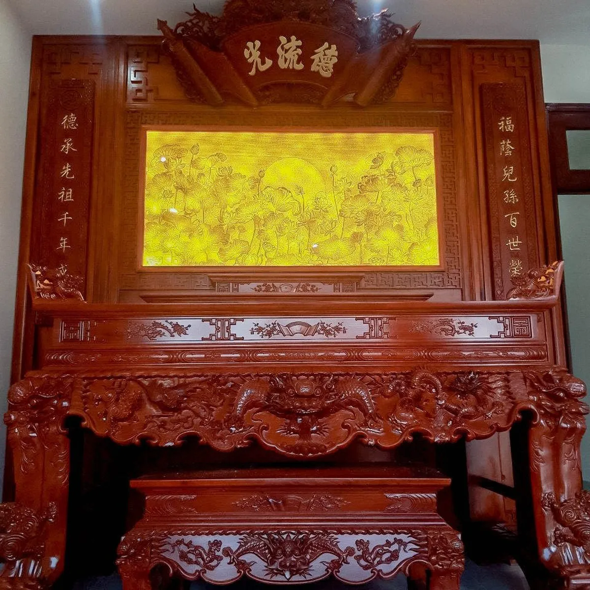Bàn Thờ Nên Làm Bằng Gỗ Gì? Top 7 Gỗ Tự Nhiên Xịn Đẹp, Giá Trị Hấp Dẫn Bàn Thờ Nên Làm Bằng Gỗ Gì? Top 7 Gỗ Tự Nhiên Xịn Đẹp, Giá Trị Hấp Dẫn