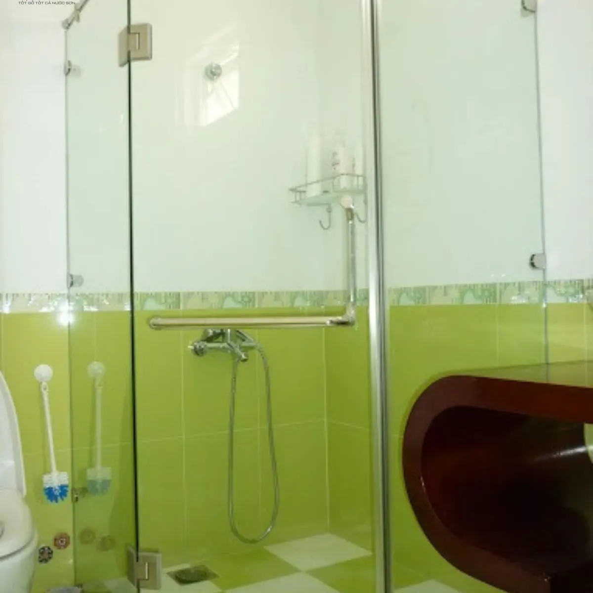 Báo giá vách kính nhà tắm tại TPHCM uy tín, tiện nghi, đẹp khó rời mắt Báo giá vách kính nhà tắm tại TPHCM uy tín, tiện nghi, đẹp khó rời mắt